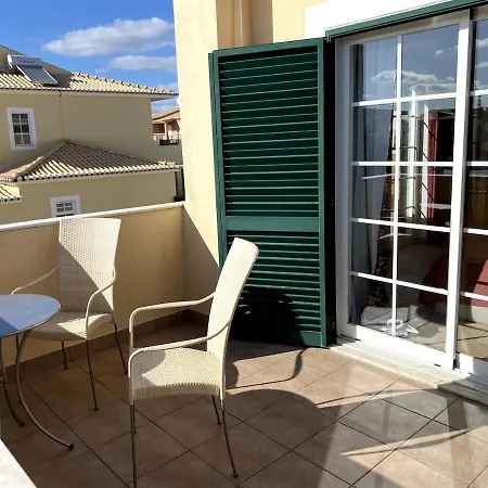 Porto De Mos Family House *