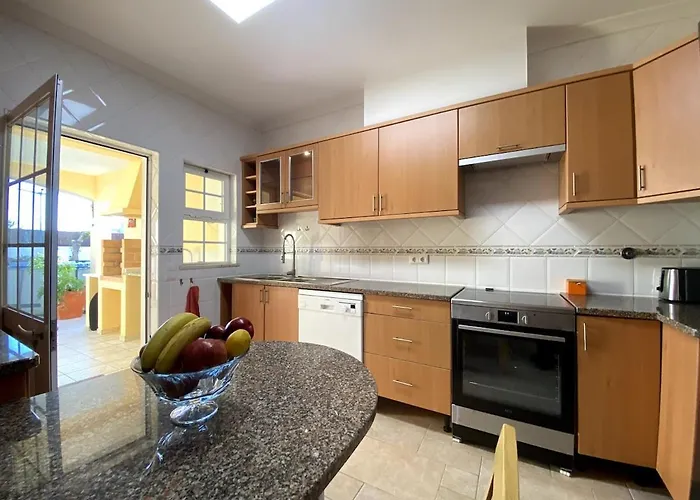 別荘 Porto De Mos Family House *